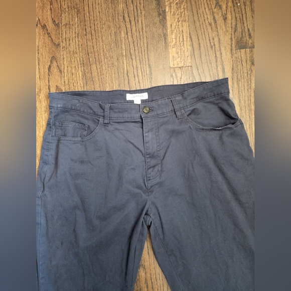 Good Threads Men's Pants - Picture 2 of 5